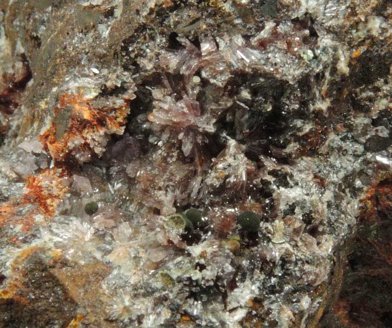Strengite, Cacoxenite, Dufrenite-Kidwellite, Eleonorite, Goethite-Hematite from Indian Mountain, Cherokee County, Alabama