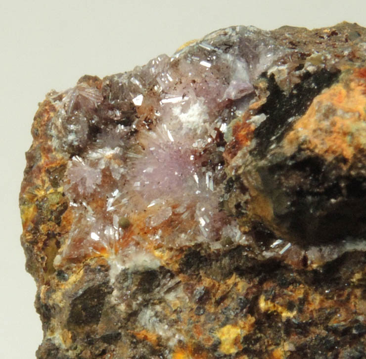 Strengite, Cacoxenite, Dufrenite-Kidwellite, Eleonorite, Goethite-Hematite from Indian Mountain, Cherokee County, Alabama