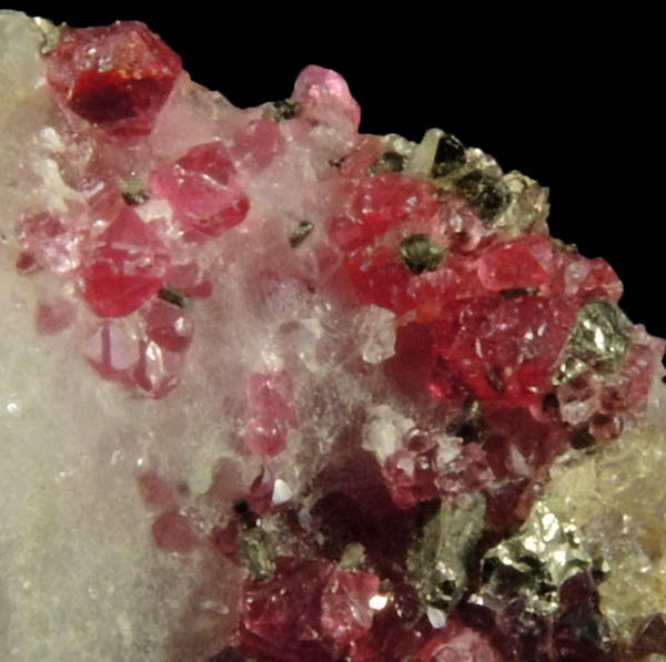 Spinel with Phlogopite from Mogok District, 115 km NNE of Mandalay, Mandalay Division, Myanmar (Burma)