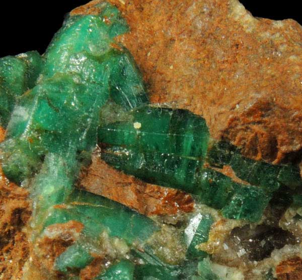 Beryl var. Emerald from Herat-Panjsher Fault, southeastern slope of the Panjshir River, Buzmal-Khenj area, Panjshir Province, Afghanistan