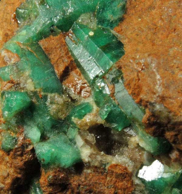 Beryl var. Emerald from Herat-Panjsher Fault, southeastern slope of the Panjshir River, Buzmal-Khenj area, Panjshir Province, Afghanistan