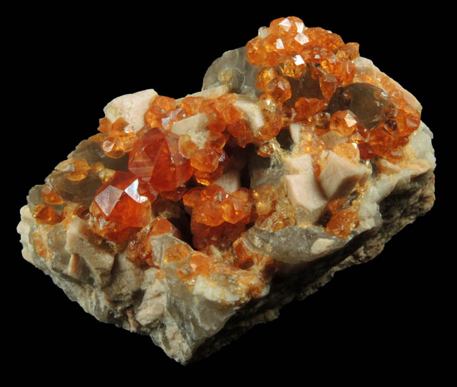 Spessartine Garnet on Microcline from Tongbei-Yunling District, Fujian Province, China