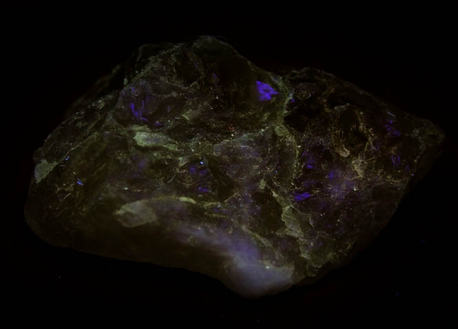 Beryl var. Heliodor (gem rough) from Minas Gerais, Brazil