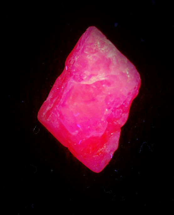 Spinel from Luc Yen, Yenbai Province, Vietnam