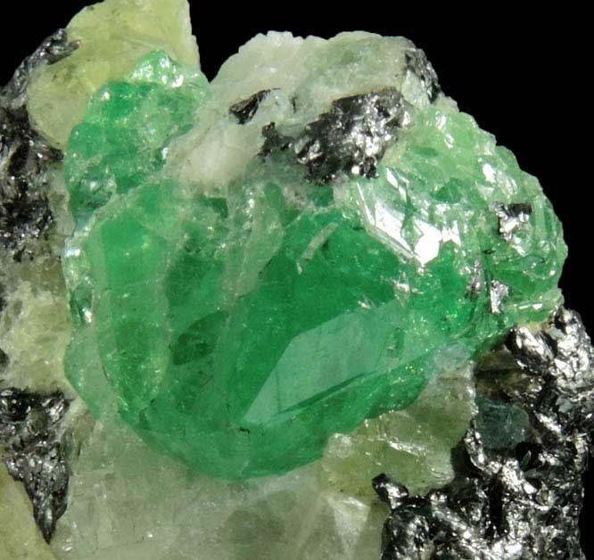 Grossular var. Tsavorite Garnet in matrix from Merelani Hills, near Arusha, Tanzania