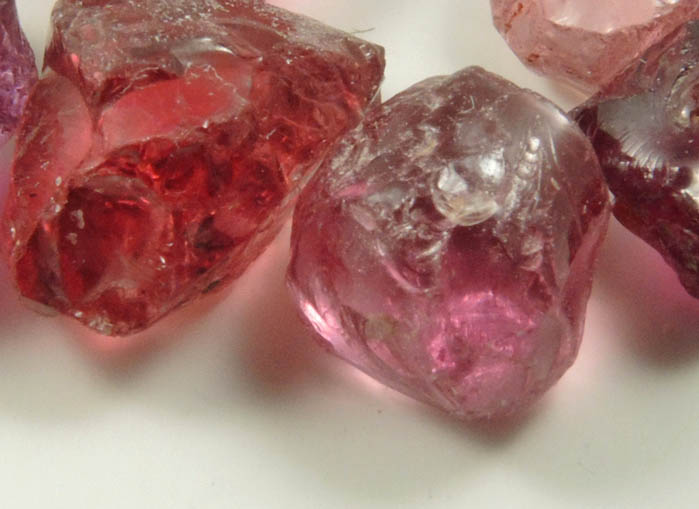 Almandine-Pyrope-Spessartine var. Imperial Garnet (6 pcs. gem rough) from Madagascar