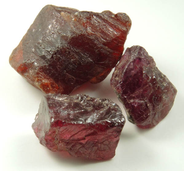 Pyrope var. Rhodolite Garnet (facet rough) from Tanzania