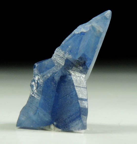 Corundum var. Blue Sapphires from Central Highland Belt, near Ratnapura, Sabaragamuwa Province, Sri Lanka