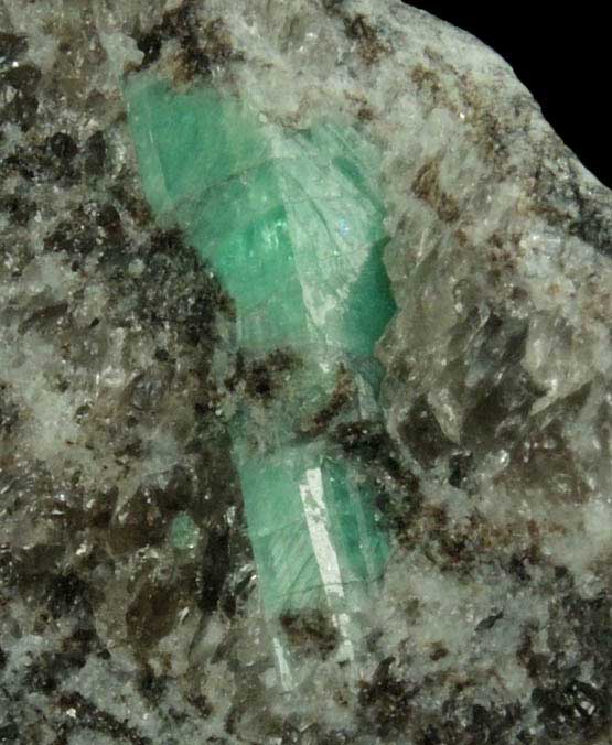 Beryl var. Emerald from Dayakou, Wenshan, Yunnan, China