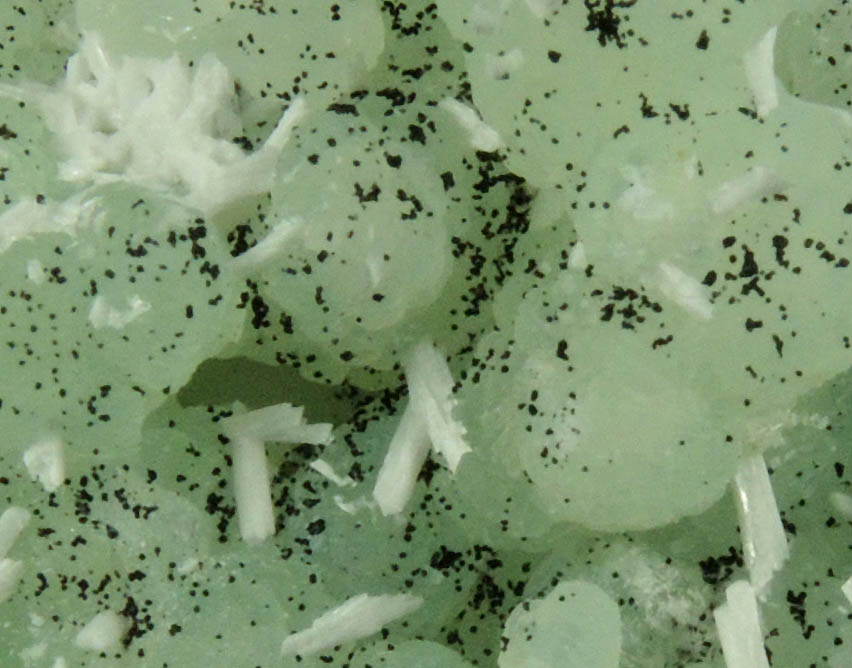 Prehnite pseudomorphs after Anhydrite with Laumontite from Upper New Street Quarry, Paterson, Passaic County, New Jersey