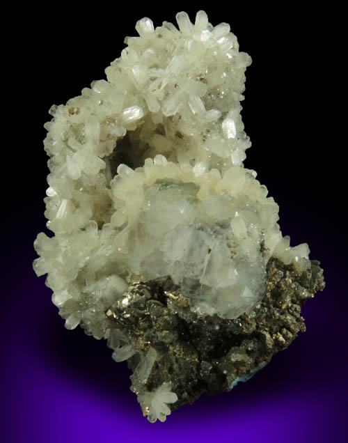 Stilbite, Apophyllite, Pyrite from Millington Quarry, Bernards Township, Somerset County, New Jersey