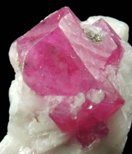 Corundum var. Ruby in marble from Jegdalek, Sarobi, Afghanistan