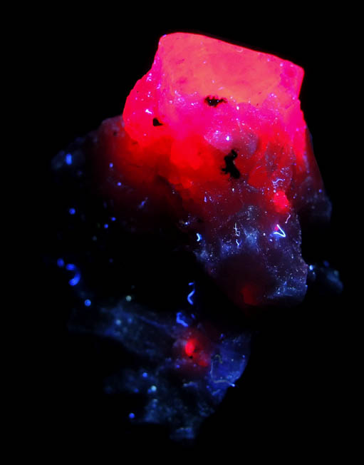 Corundum var. Ruby in marble from Jegdalek, Sarobi, Afghanistan