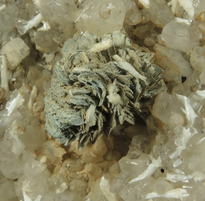 Babingtonite and Laumontite on Calcite from Upper New Street Quarry, Paterson, Passaic County, New Jersey