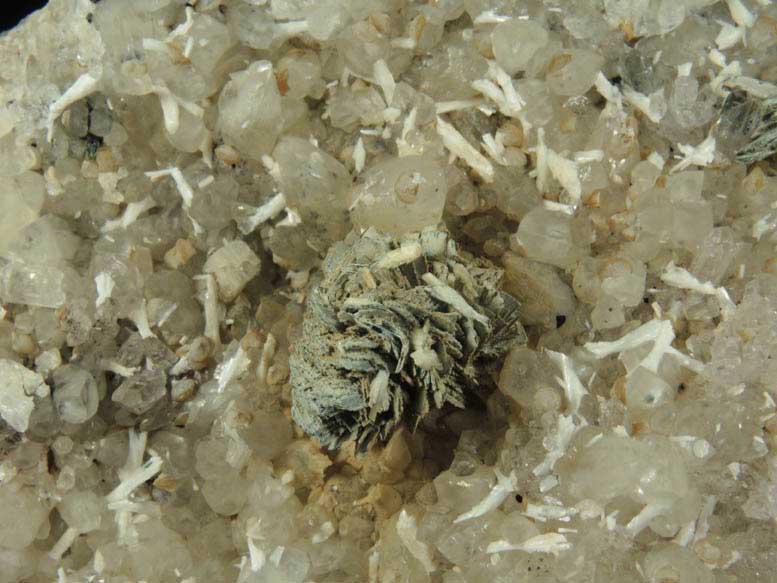 Babingtonite and Laumontite on Calcite from Upper New Street Quarry, Paterson, Passaic County, New Jersey