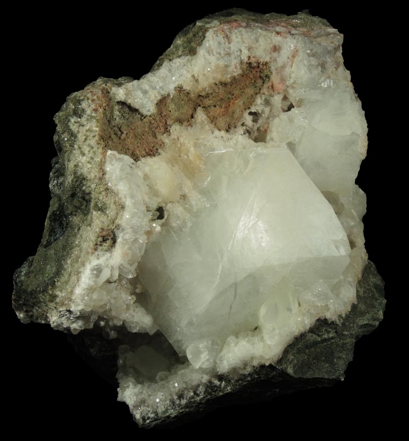 Apophyllite and Babingtonite on Quartz with Calcite from Upper New Street Quarry, Paterson, Passaic County, New Jersey