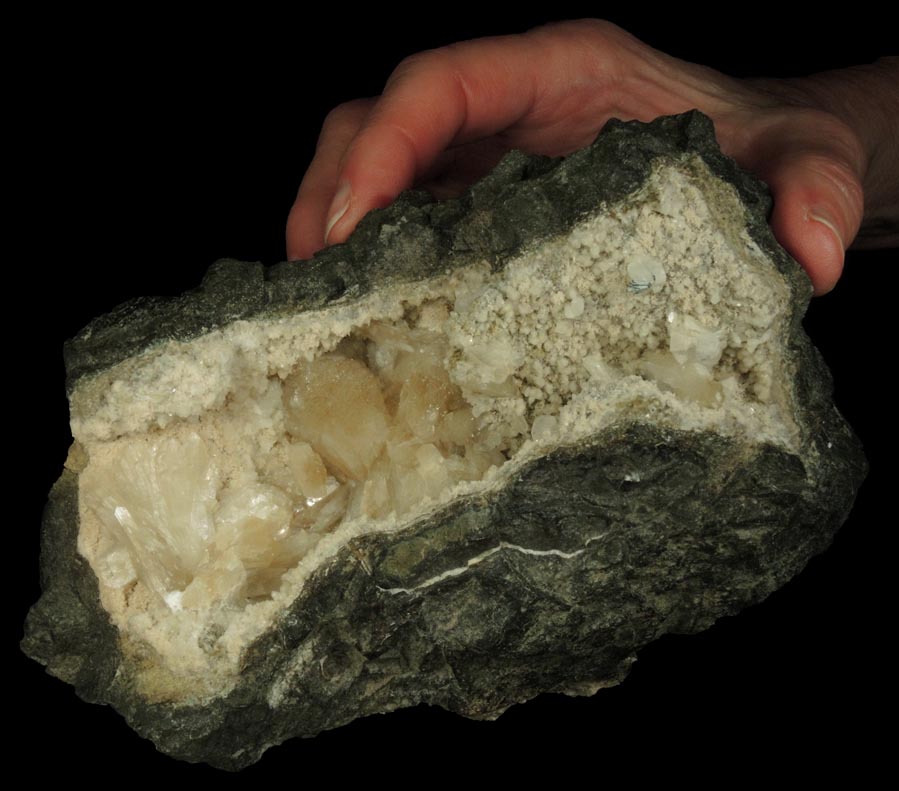 Stilbite and Babingtonite on Calcite from Upper New Street Quarry, Paterson, Passaic County, New Jersey