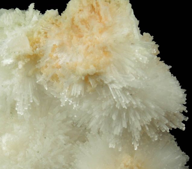 Natrolite with Apophyllite, Calcite, Babingtonite from Upper New Street Quarry, Paterson, Passaic County, New Jersey