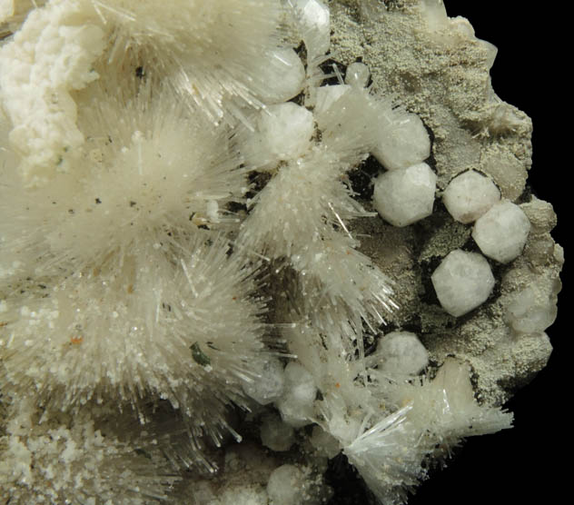 Natrolite, Analcime, Calcite, Babingtonite from Upper New Street Quarry, Paterson, Passaic County, New Jersey