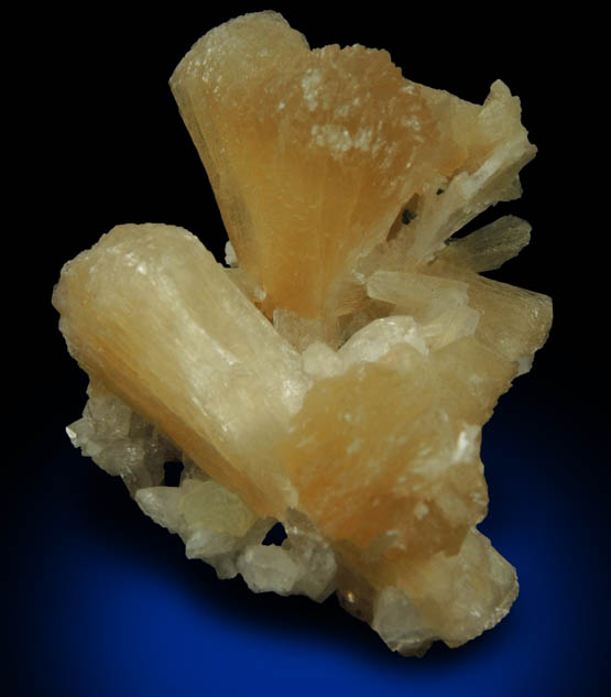 Stilbite on Quartz with pseudomorphic impression after Anhydrite from Upper New Street Quarry, Paterson, Passaic County, New Jersey