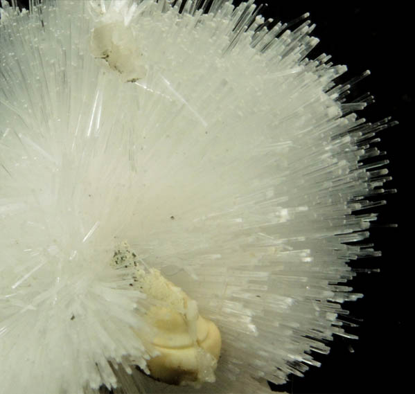 Natrolite from Upper New Street Quarry, Paterson, Passaic County, New Jersey