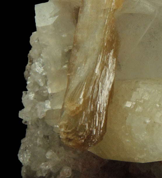 Apophyllite, Stilbite, Heulandite and Quartz exhibiting piezoelectric Hematite deposition from Upper New Street Quarry, Paterson, Passaic County, New Jersey