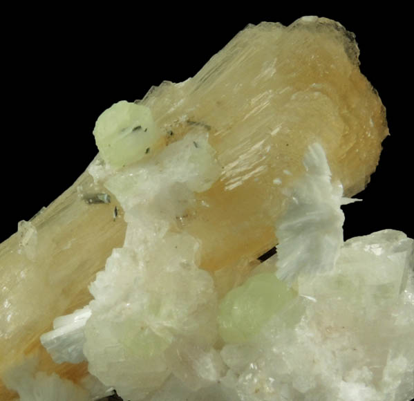 Stilbite, Prehnite, Laumontite, Quartz from Upper New Street Quarry, Paterson, Passaic County, New Jersey