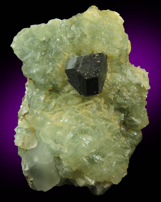 Sphalerite on Prehnite and Calcite from Millington Quarry, Bernards Township, Somerset County, New Jersey