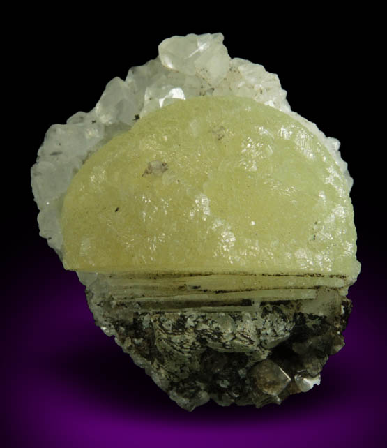 Prehnite with pseudomorphic molds after Anhydrite on Calcite from Millington Quarry, Bernards Township, Somerset County, New Jersey