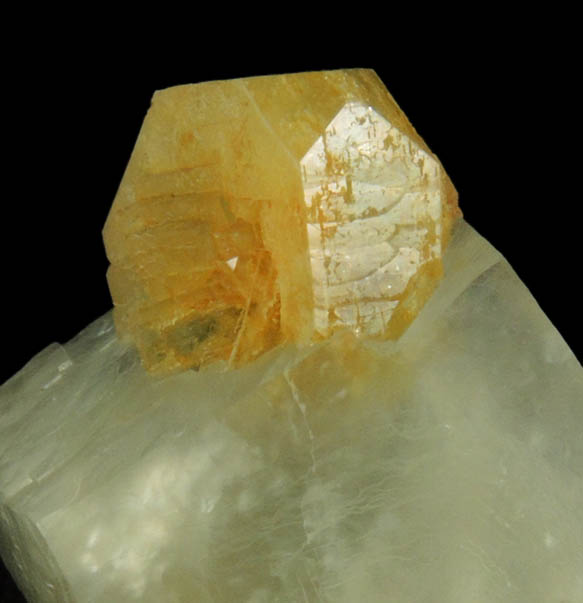 Apophyllite on Calcite from Millington Quarry, Bernards Township, Somerset County, New Jersey