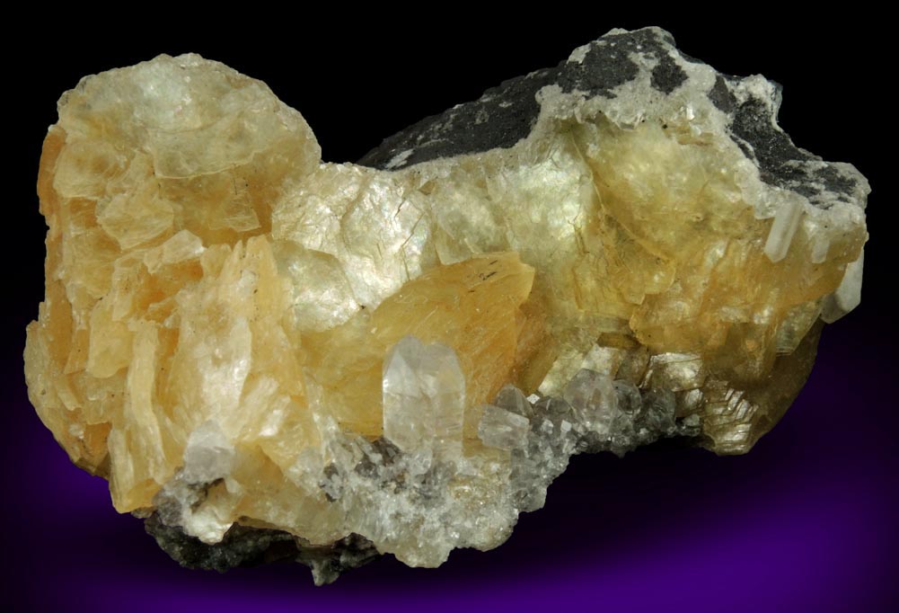 Brucite with Quartz from N'Chwaning II Mine, Kalahari Manganese Field, Northern Cape Province, South Africa