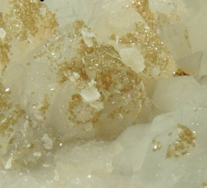 Quartz with Dolomite and Calcite from Simeone Quarry, Wrentham, Norfolk County, Massachusetts