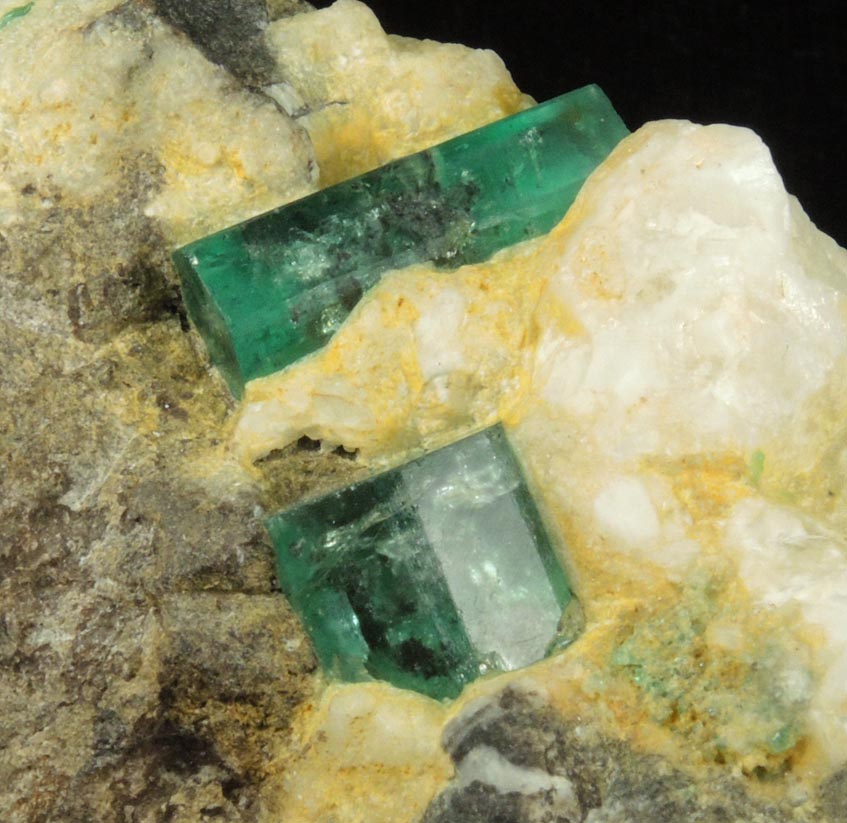 Beryl var. Emerald in Calcite from Muzo Mine, Vasquez-Yacopi Mining District, Colombia