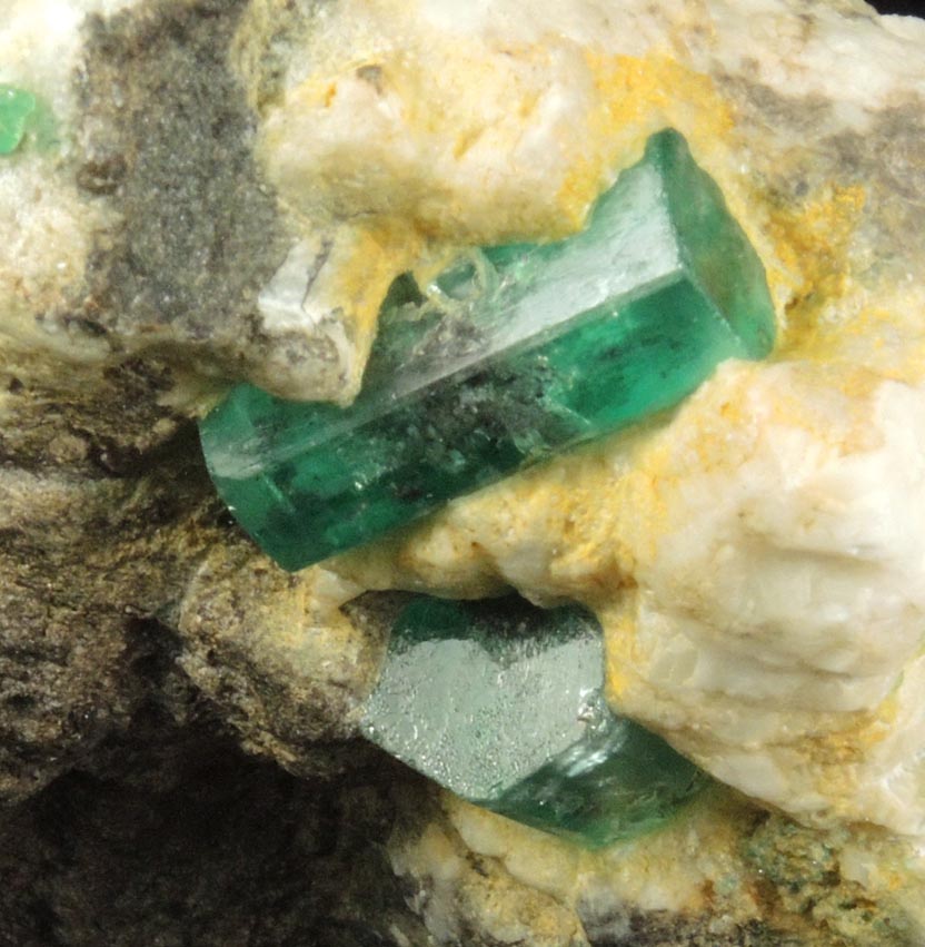 Beryl var. Emerald in Calcite from Muzo Mine, Vasquez-Yacopi Mining District, Colombia