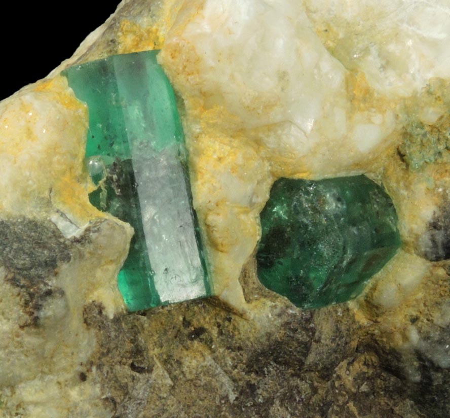 Beryl var. Emerald in Calcite from Muzo Mine, Vasquez-Yacopi Mining District, Colombia