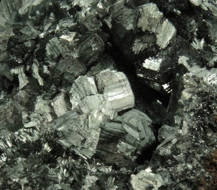 Ramsdellite from Mistake Mine, 9 km north of Wickenburg, Yavapai County, Arizona