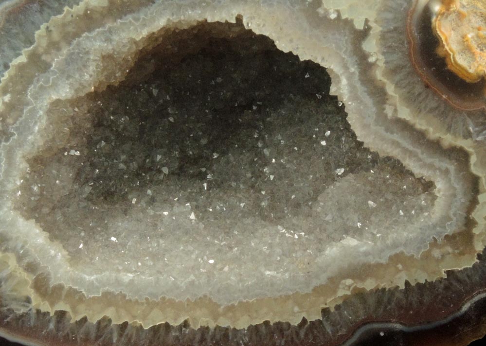 Quartz var. Agate Geode with Quartz crystal lining from Minas Gerais, Brazil