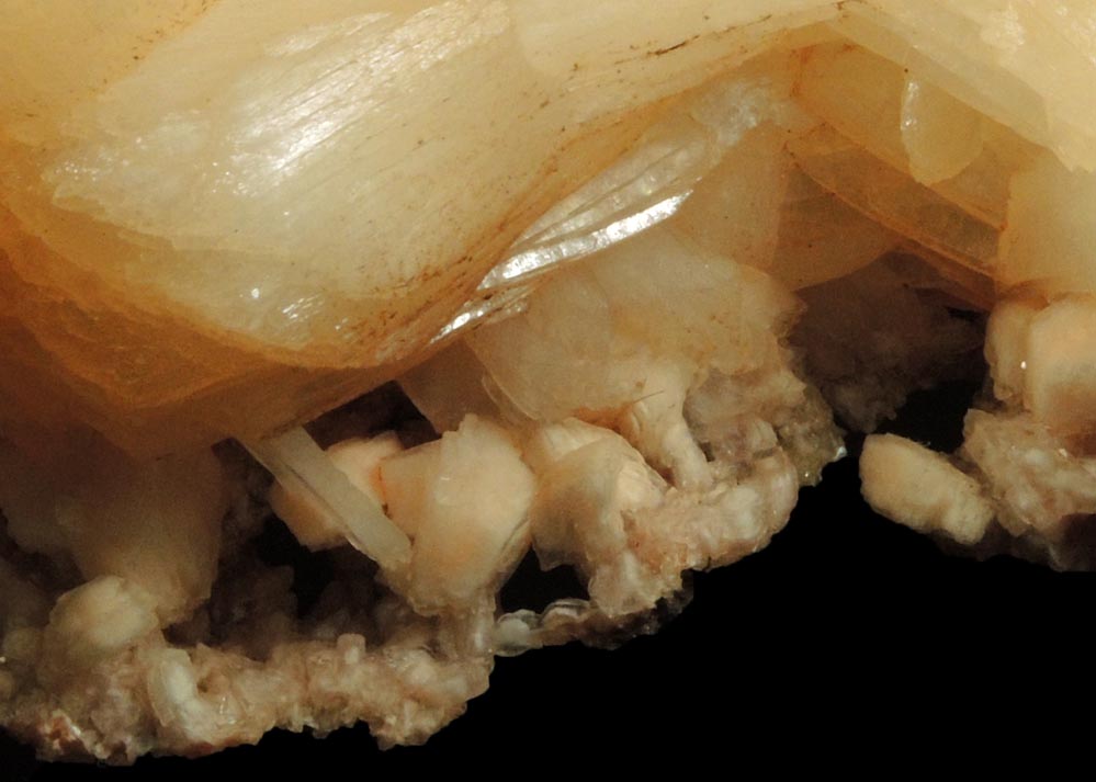 Stilbite over Heulandite from Aurangabad, Maharashtra, India