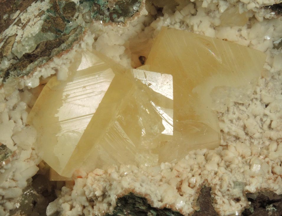 Calcite (twinned crystals) on Stilbite from Malad Quarry, Mumbai, Maharashtra, India