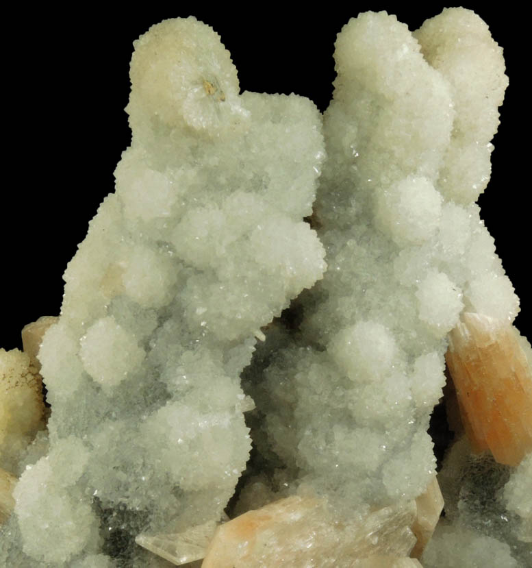 Stilbite on stalactitic Quartz from Mumbai District, Maharashtra, India