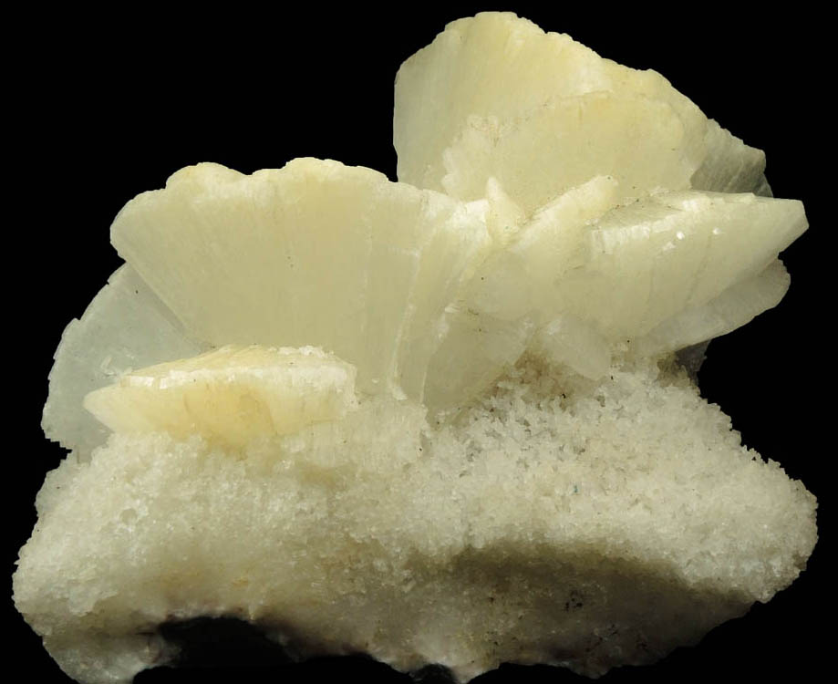 Heulandite from Jalgaon, Maharashtra, India