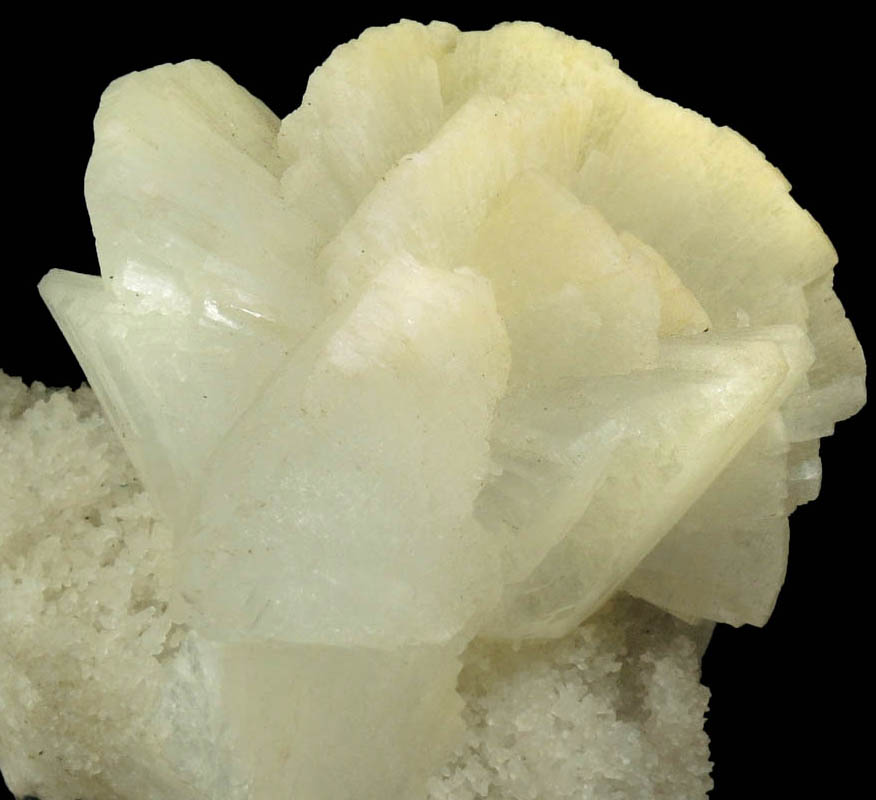 Heulandite from Jalgaon, Maharashtra, India