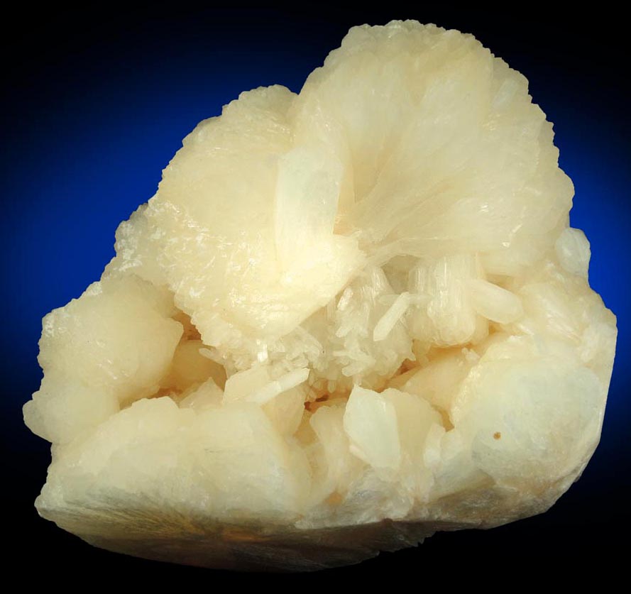 Stilbite (bow-tie-shaped formations) from Jalgaon, Maharashtra, India