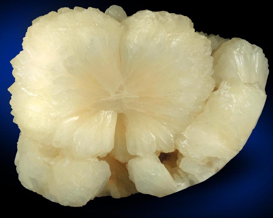 Stilbite (bow-tie-shaped formations) from Jalgaon, Maharashtra, India