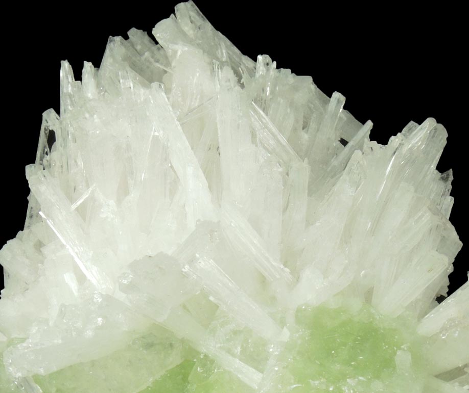 Scolecite and Apophyllite from Bombay Pada Quarry, Mumbai District, Maharashtra, India