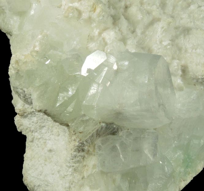 Mordenite on Apophyllite and Heulandite from Aurangabad, Maharashtra, India