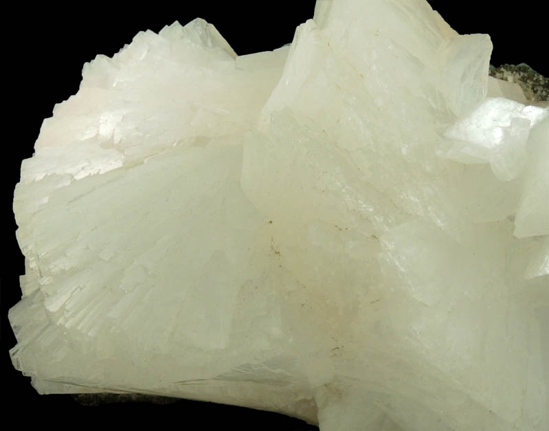 Heulandite from Jalgaon, Maharashtra, India