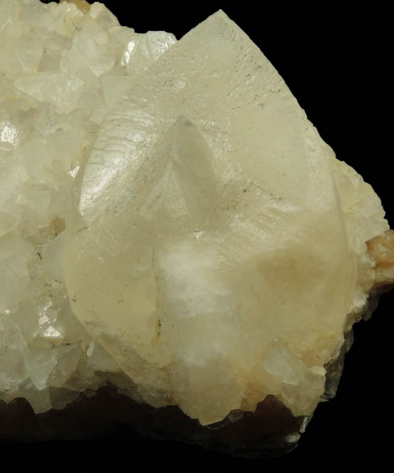 Calcite (twinned crystals) over Stilbite from Moore's Station Quarry, 44 km northeast of Philadelphia, Mercer County, New Jersey