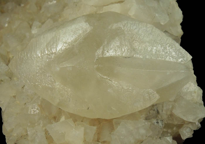 Calcite (twinned crystals) over Stilbite from Moore's Station Quarry, 44 km northeast of Philadelphia, Mercer County, New Jersey