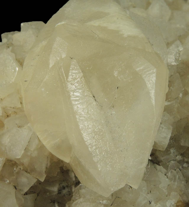 Calcite (twinned crystals) over Stilbite from Moore's Station Quarry, 44 km northeast of Philadelphia, Mercer County, New Jersey